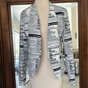 OVI Women’s fitted newspaper print Jacket Size  Large